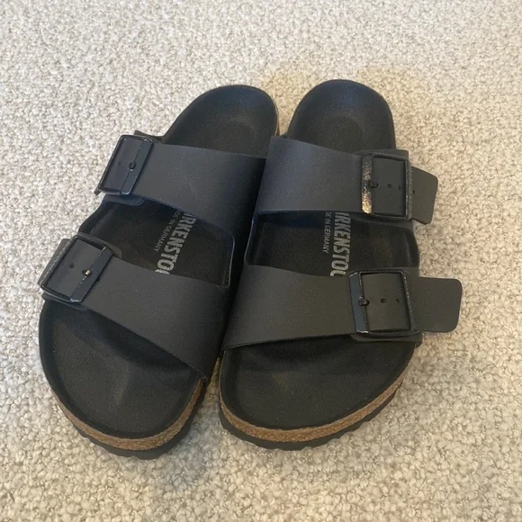 Birkenstock | Shoes | Womens Birkenstock Arizona Black New  display picture 2